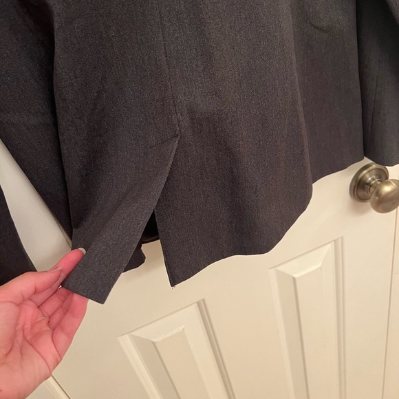 Old Navy Pixie Blazer - Picture 5 of 5